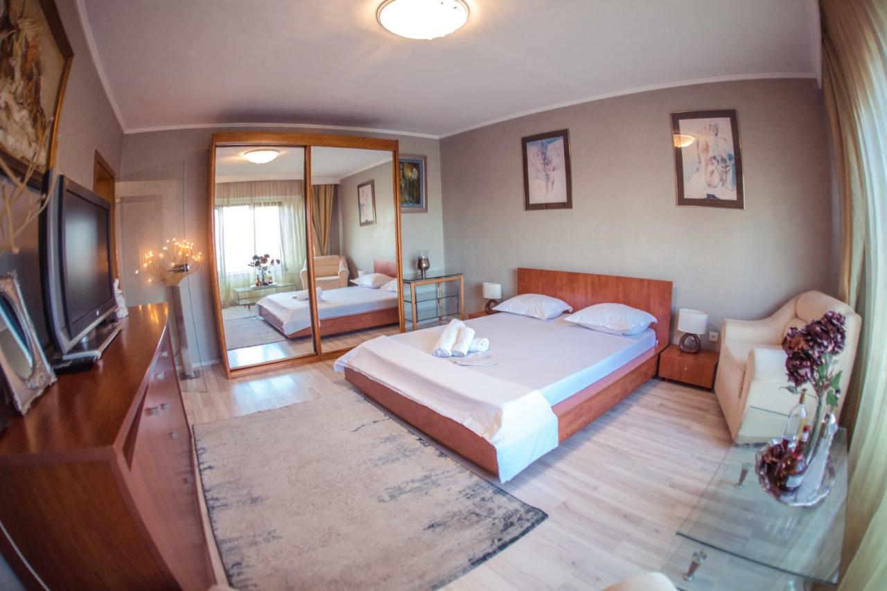 Dream Residence Romantic Bukares Bagian luar foto